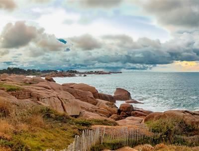 Locquirec - Paimpol, proche du Village Perrosien, camping à Perros-Guirec.