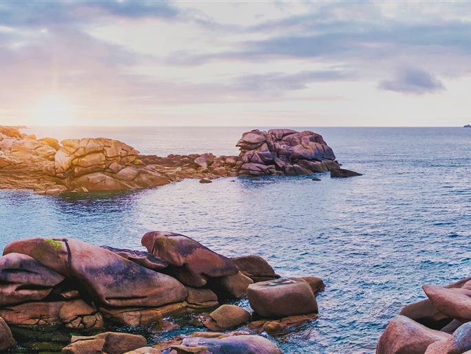 Granit Rose, proche du Village Perrosien, camping à Perros-Guirec.