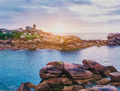 Granit Rose, proche du Village Perrosien, camping à Perros-Guirec.
