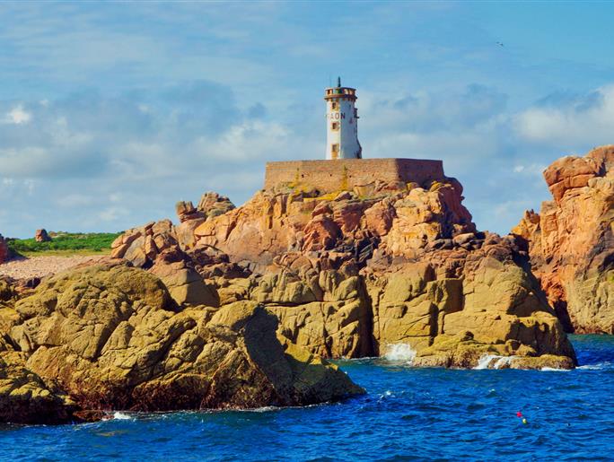 Bréhat, proche du Village Perrosien, camping à Perros-Guirec.