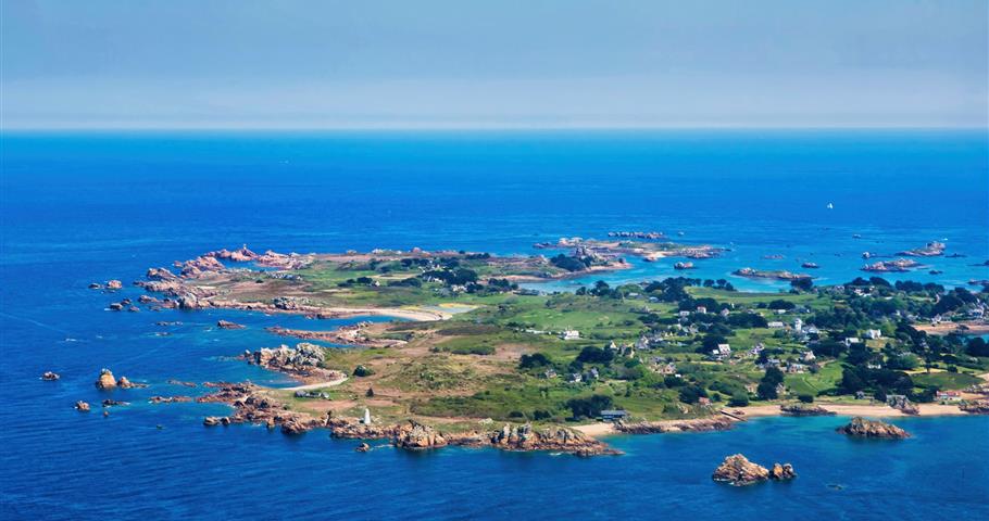 Bréhat, proche du Village Perrosien, camping à Perros-Guirec.