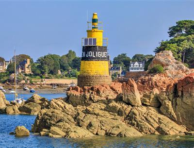Bréhat, proche du Village Perrosien, camping à Perros-Guirec.