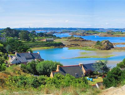 Bréhat, proche du Village Perrosien, camping à Perros-Guirec.